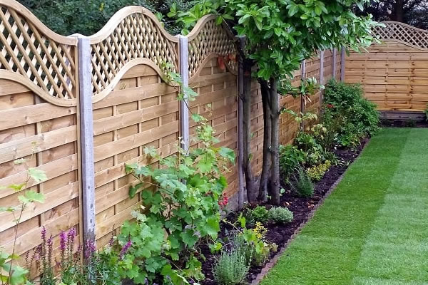 Garden Fencing Leicester